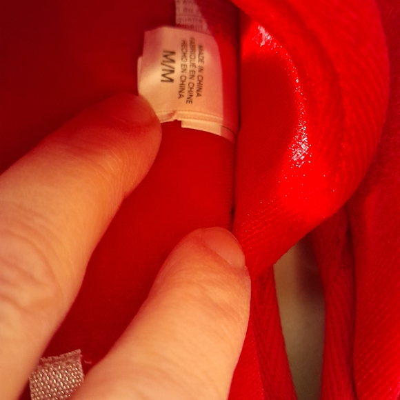 - Victoria Secret Red Pom Pom Slippers - Picture 6 of 8